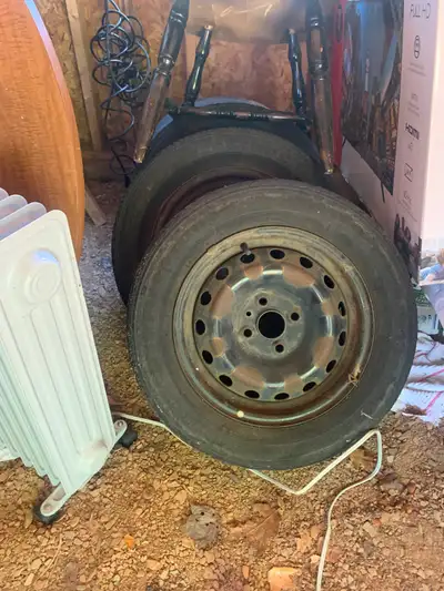 14” rims, four hole