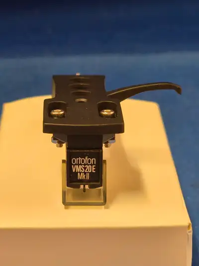Ortofon VMS20E MkII Phono Cartridge for sale. The Ortofon VMS20E MkII is a ‘classic’ vintage cartrid...