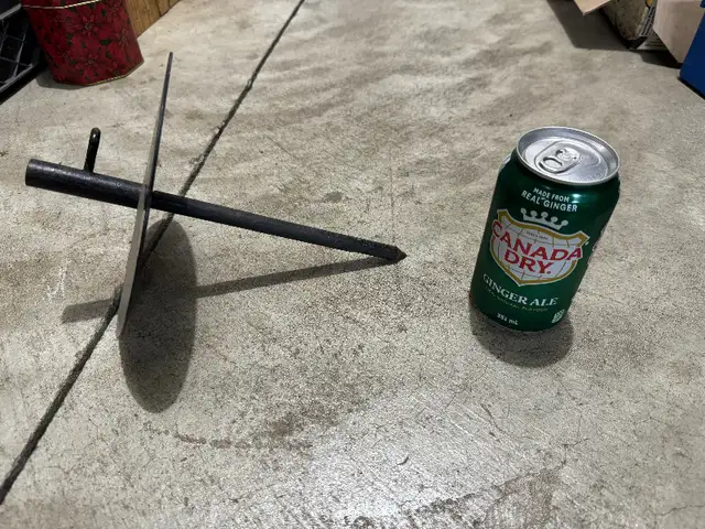 Cat/ small dog leash post. Portable - park / pet accessory. in Accessories in Brantford - Image 7