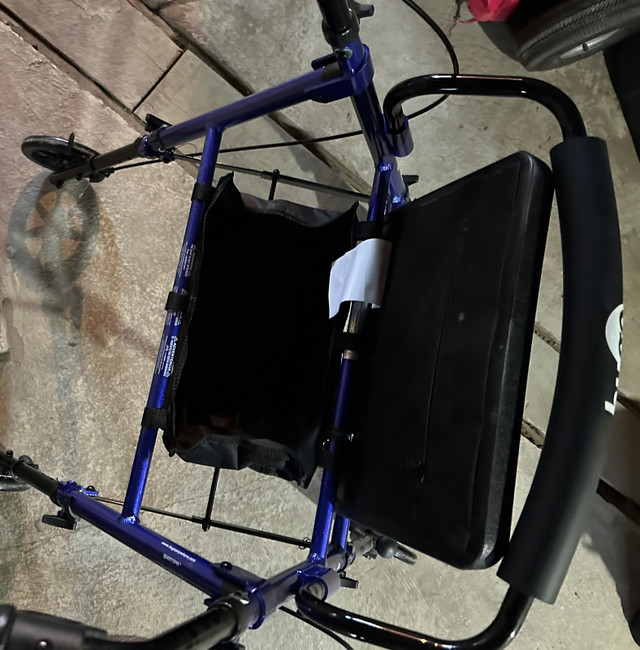 Hugo Fit 6 Adjustable Rolling walker in Health & Special Needs in Corner Brook - Image 2
