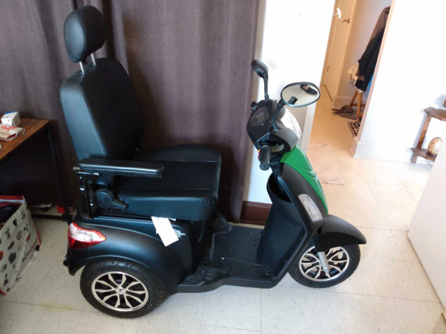 Electric Scooter  in Health & Special Needs in Dartmouth - Image 2