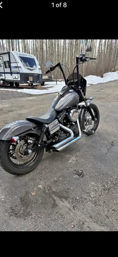 Selling or trading my 2014 street Bob 103ci 17,000km 16” apes Stage 2 screaming eagle kit SE255 cams...