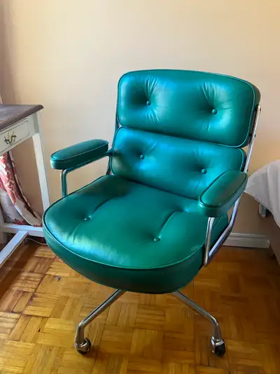 Herman Miller Eames Executive Time Life Chair – Green Leather, View more
