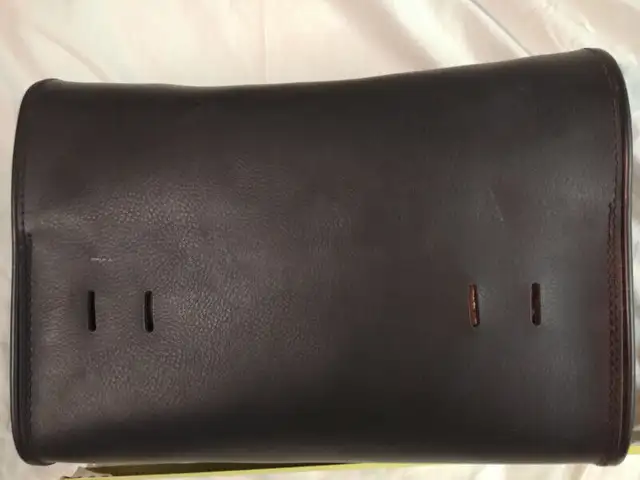 NEW  Handle Bar LEATHER  Velcro SADDLE BAG Motorcycle tool Pouch in Other in Ottawa - Image 4