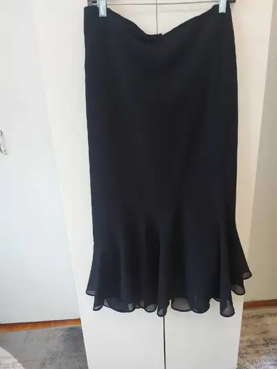 Skirts and pants sizes 16, 18, XL, View more