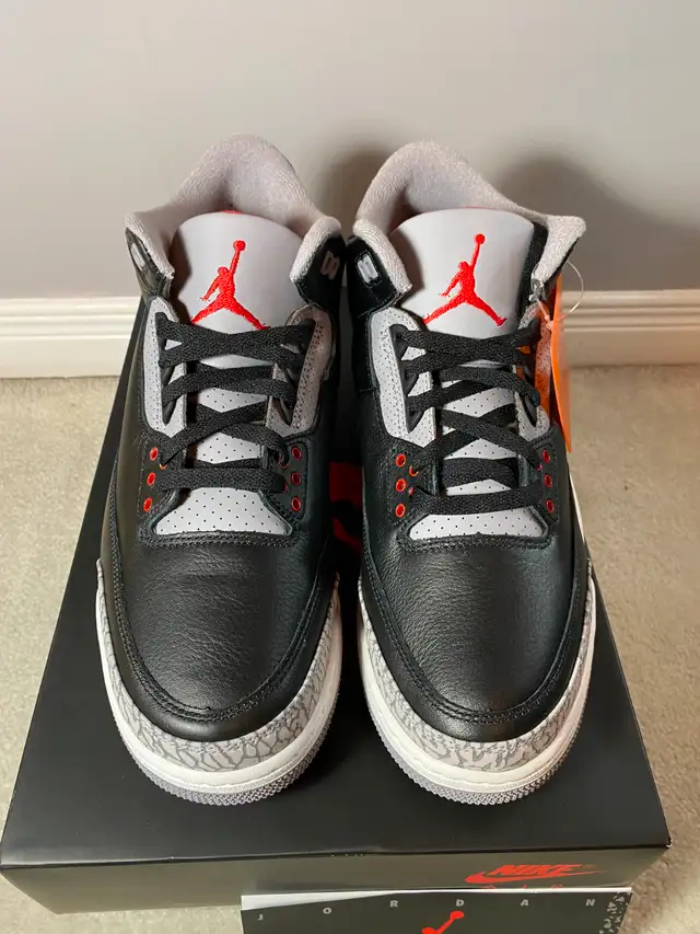 Jordan 3 Black Cement - sz 10.5/11/11.5 in Men's Shoes in Mississauga / Peel Region - Image 4