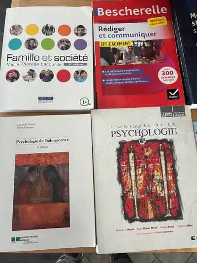 Hello, I’m selling my psychology & French course books for only 25$ each. All the books are barely u...
