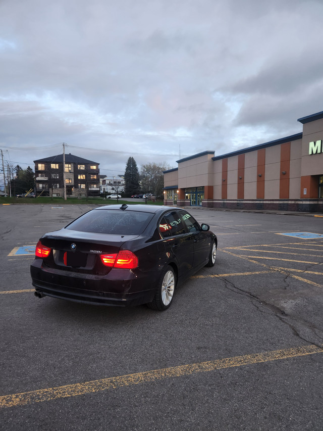 A VENDRE BMW 328 XDRIVE 2011 dans Autos et camions  à Ville de Montréal - Image 4