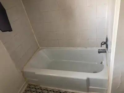 2 bdrm apt. on Baseline Rd. near Algonquin College