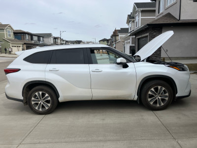 2023 Highlander XLE 2.5