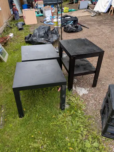 Please read the Ad Pick up in Westmeath Set of 3 Tables