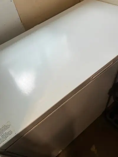 7 cu ft Chest Freezer. 4 yrs old but only used for about 7 months. Works great. $350 obo.