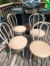 Free 4 chairs
