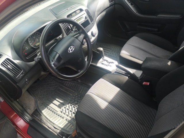 Hyundai Elantra 2010 (Automatique) — photo 5
