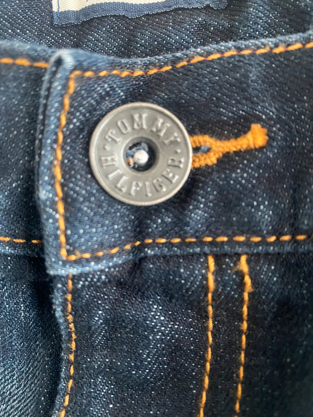 New WT, Boy’s Original Tommy Hilfiger Skinny Jeans Size 10 in Kids & Youth in Calgary - Image 4