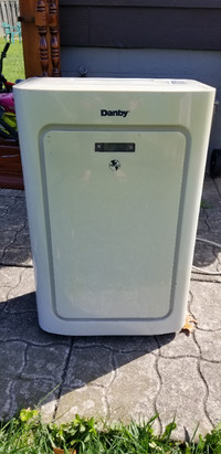 Danby portable indoor Air Conditioner 7000BTU