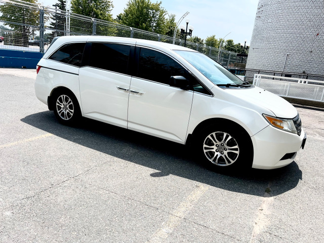2013 Honda Odyssey Ex in Cars & Trucks in City of Toronto - Image 4