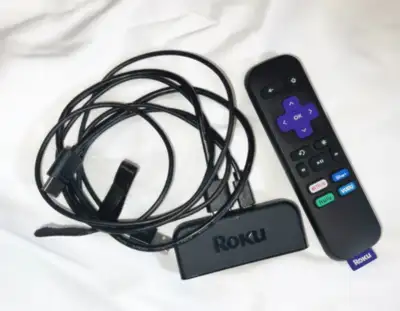 Roku Premiere HD/4K/HDR Media Player. Comes with HDMI cable, USB cable and batteries. Plug to tv wit...
