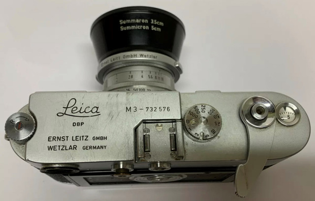 Leica M3 Double Stroke Germany Camera with Leica Summicron Lens in Cameras & Camcorders in City of Toronto - Image 4
