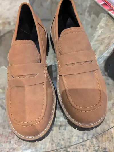 Tan loafers size 8.5, View more