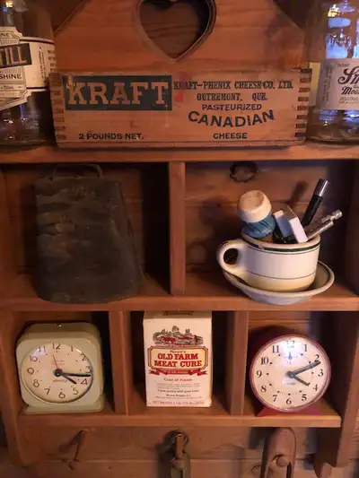 Vintage travel clocks, offers? **red clock sold**