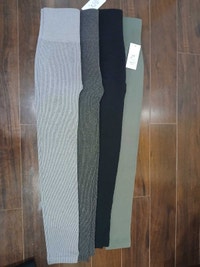 NWT Ribbed High-Waist Leggings​ Delta/Surrey/Langley Greater Vancouver Area Preview