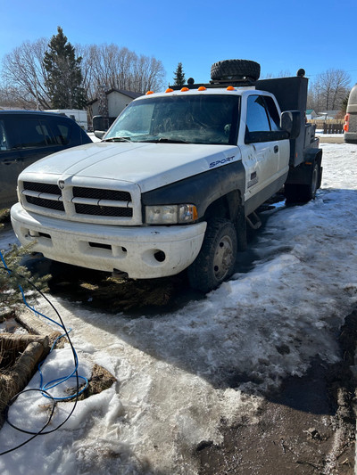 1999 Dodge Ram 3500 Dually 5.9L Cummins