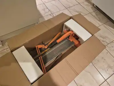 24'' tile cutter