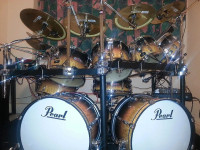 Pearl E-Pro Live -MONSTER Electronic Drum Kit E-Classic Cymbals