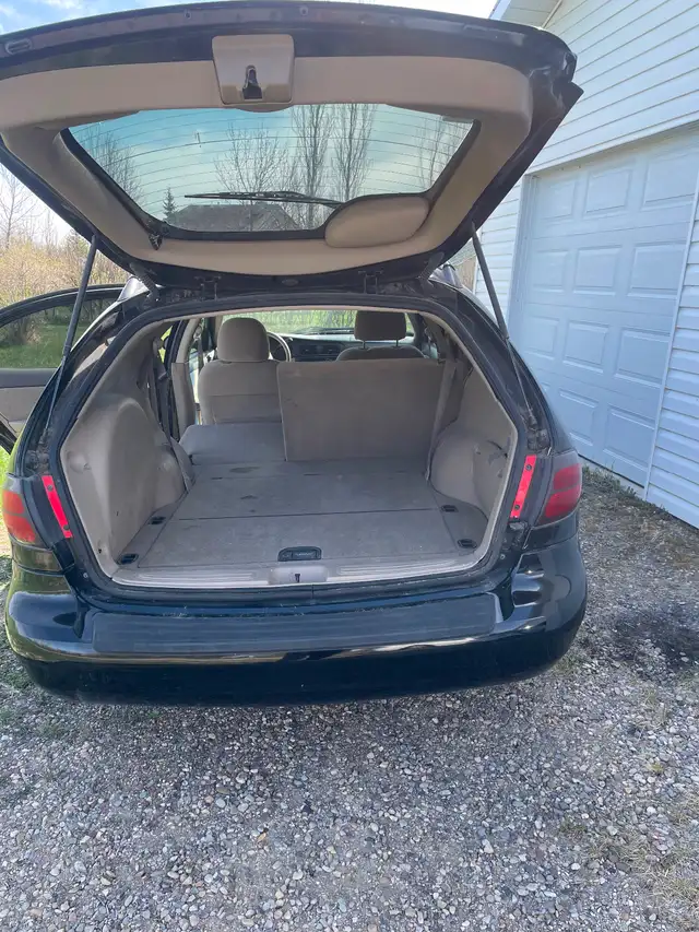 2000 Ford Taurus wagon482652409886812162