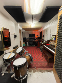 Cozy Music Studio for Weekly Rental