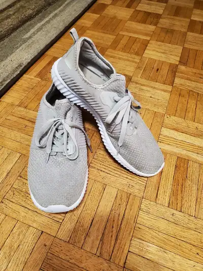 Men's Shoes Size 11, View more