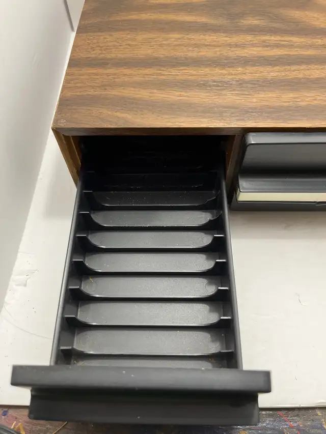 Cassette holder case in Stereo Systems & Home Theatre in Winnipeg - Image 3