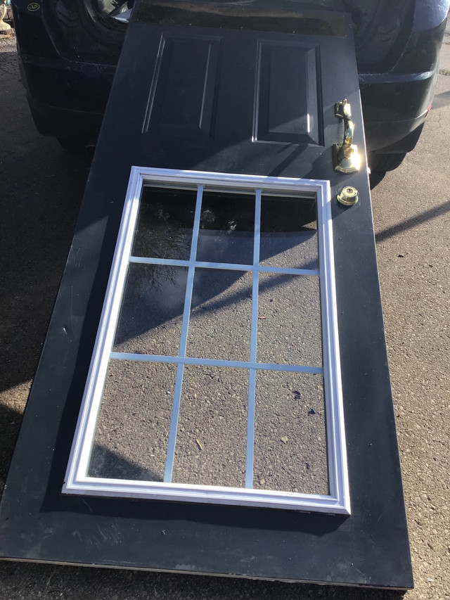34" x 79" White Metal Entry Door w/Glass insert - Panel only dans Portes, fenêtres et moulures  à Région d’Oakville/Halton - Image 3