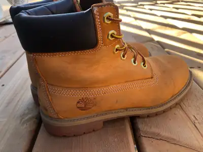Nuk buk timberlands, View more
