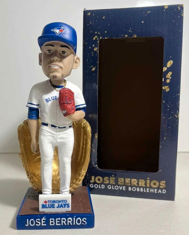 Jose Berrios Gold Glove Bobblehead - Toronto Blue Jays 2024 SGA in Arts & Collectibles in Oshawa / Durham Region - Image 2