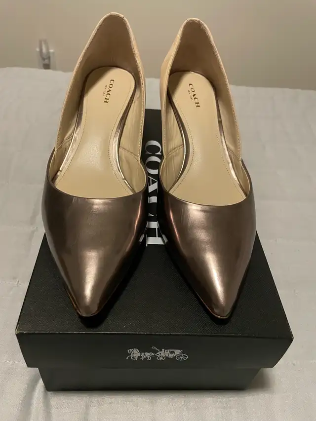 Coach Shoes in Women's - Shoes in Oshawa / Durham Region - Image 2