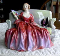 Royal Doulton Figurine Sweet and Twenty HN1298