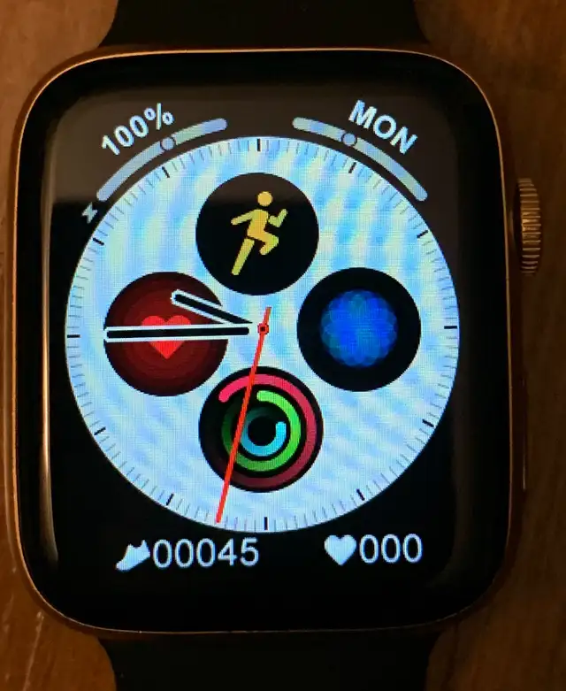 apple watch  knock off  make an offer in Jewellery & Watches in Mississauga / Peel Region - Image 2