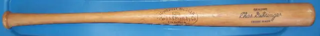CHAS. GEHRINGER Mini LOUISVILLE SLUGGER Bat 1930-40s in Arts & Collectibles in City of Toronto - Image 2