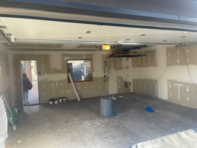 Drywall Taping in Construction & Trades in Calgary - Image 2