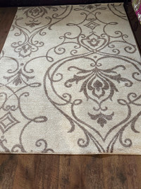 SIZE 210/162cm beautiful CLEAN area rug