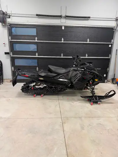 Selling my 2025 Ski-doo Renegade X-RS 900 Ace Turbo R with only 2509km. Equipped with smart-shox, th...