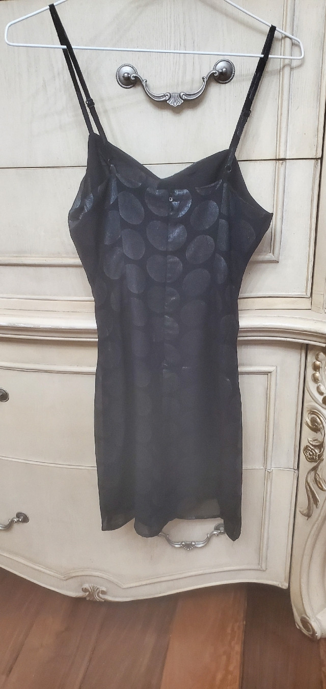 Forever 21 little black dress in Women's - Dresses & Skirts in City of Toronto - Image 2