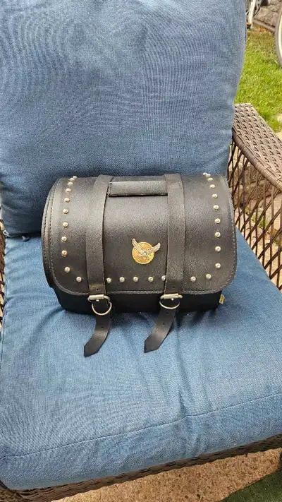 Very good condition.
