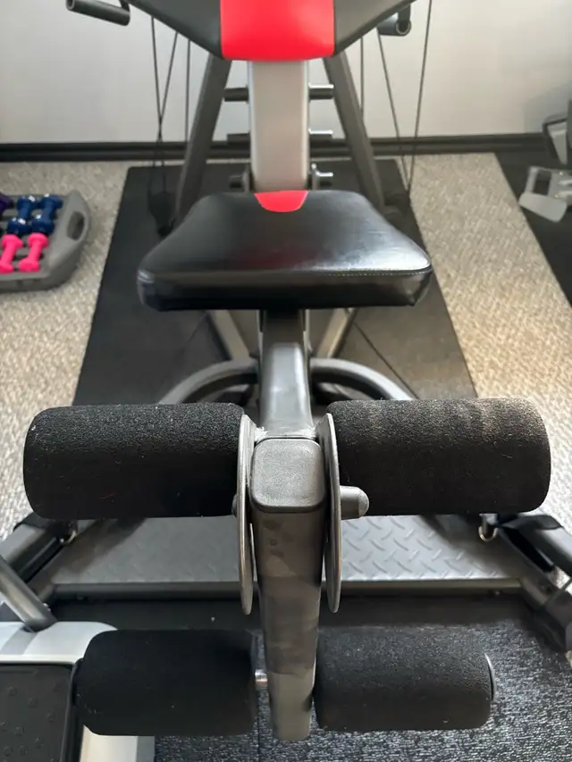 Bowflex Extreme2SE in Exercise Equipment in Edmonton - Image 6