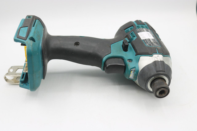 Makita DTD152 1/4" Impact Driver (#38404) in Power Tools in City of Halifax - Image 4