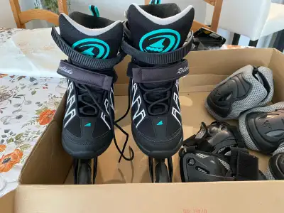 Rollerblade femme taille 7 et protecteurs , View more