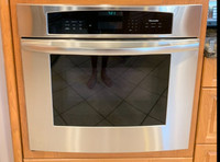Thermador 30” C301 Stainless Convection Wall-oven 