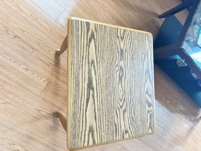 One small wooden table in Other Tables in City of Toronto - Image 6